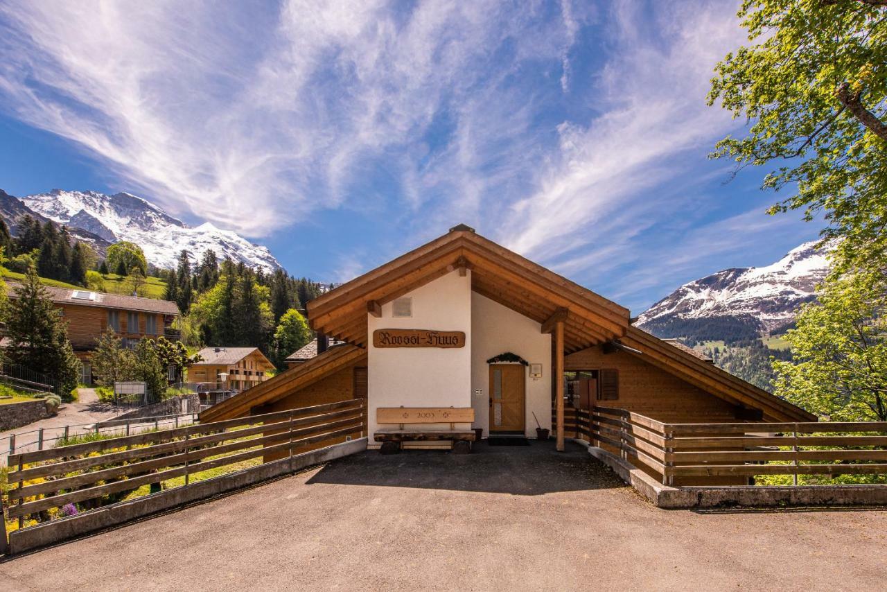 Roossi-Huus 3 Apartman Wengen Kültér fotó