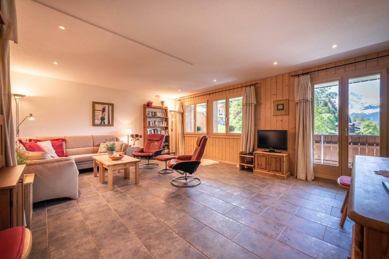 Roossi-Huus 3 Apartman Wengen Kültér fotó